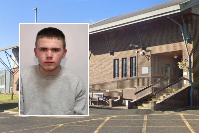 Killer called prison officer 'babe' in texts and used iPhone to ...
