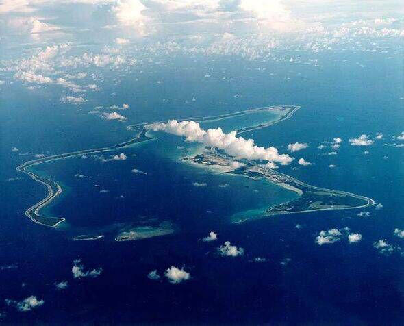 UK PM humiliated as Chagos Islands leader makes incredible thank you ...