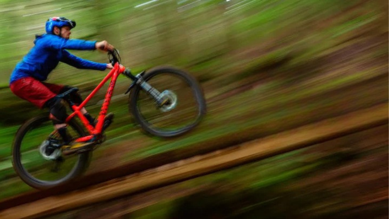 How to manual a mountain bike (without looping out)