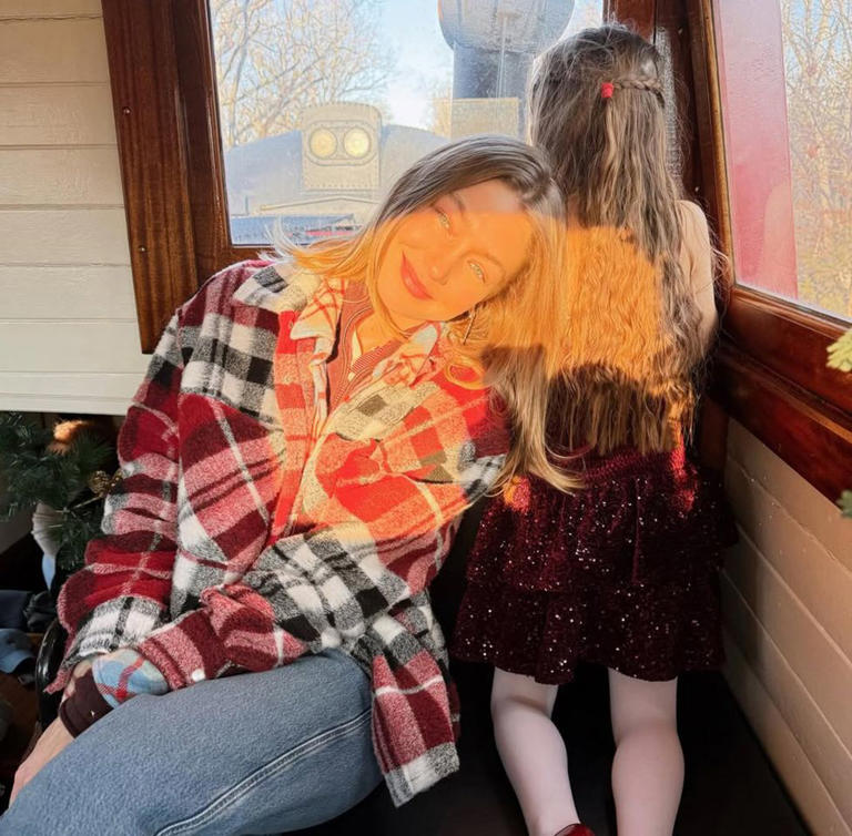 Gigi Hadid with daughter Khai Gigi Hadid/Instagram