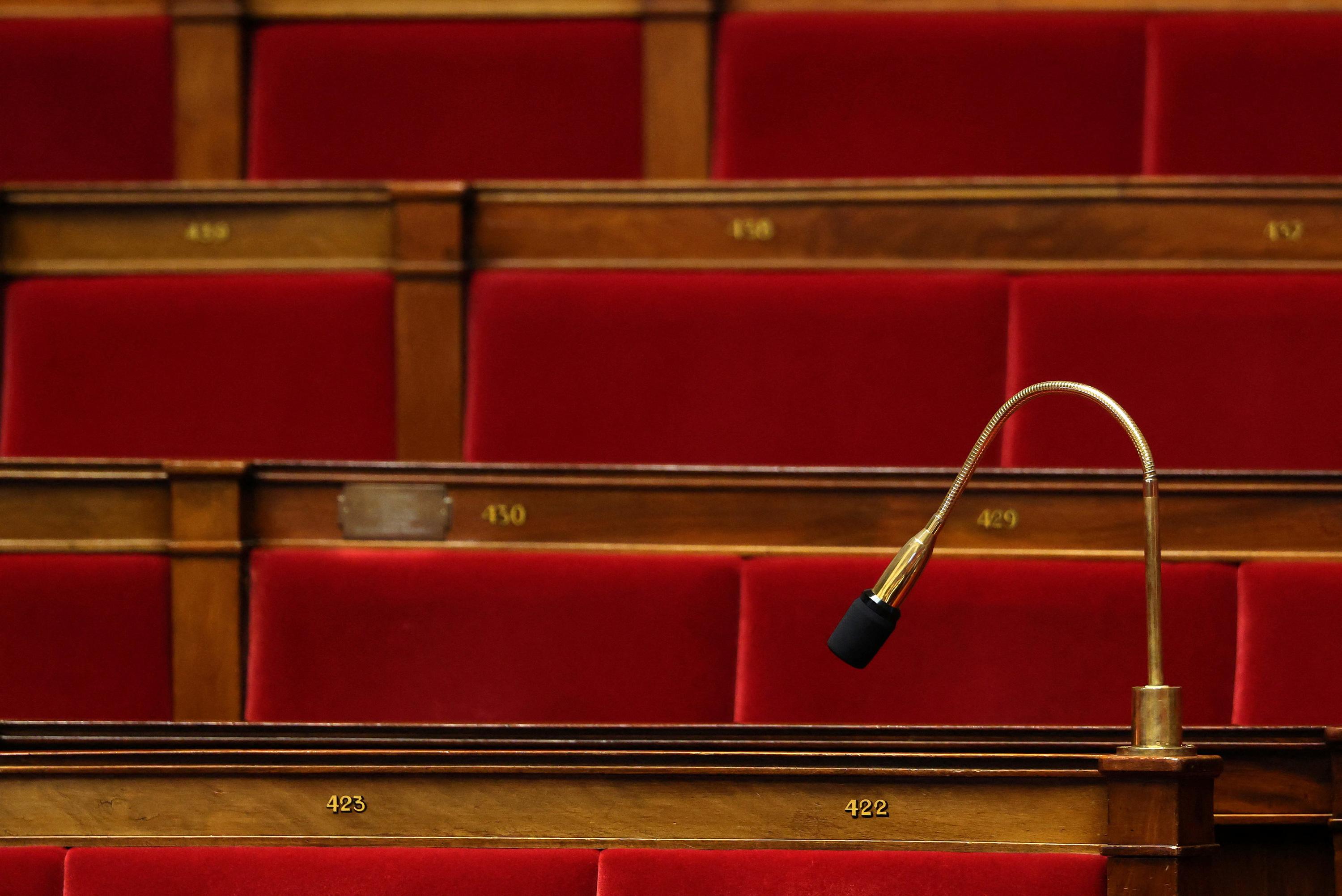 Le Parlement va-t-il mettre fin au « devoir conjugal », absent du Code ...