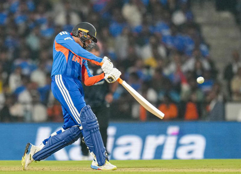 Nagpur T20I: Glen Phillips falls after scoring 78, New Zealand lose ...