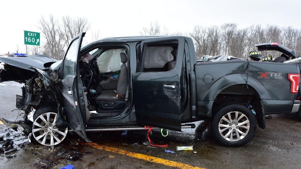 Two dead, one injured in head-on collision in Clare County, crash under ...