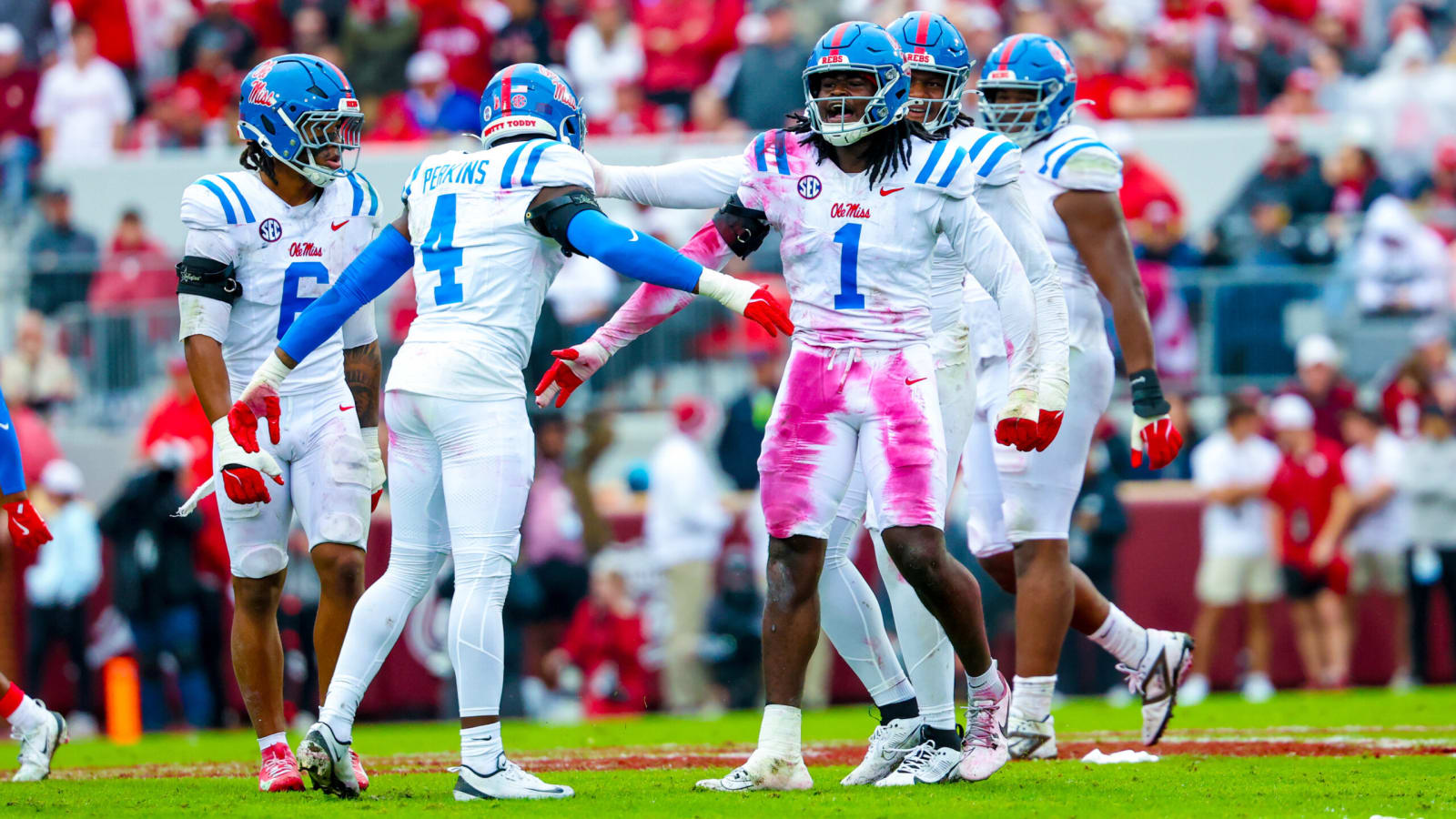 Ole Miss star edge rusher Princewill Umanmielen signs with LSU