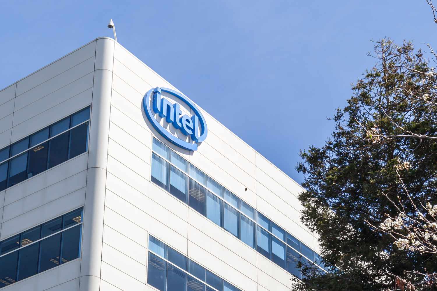 Chips de guerra: Intel entra no projeto SHIELD para livrar o Pentágono ...