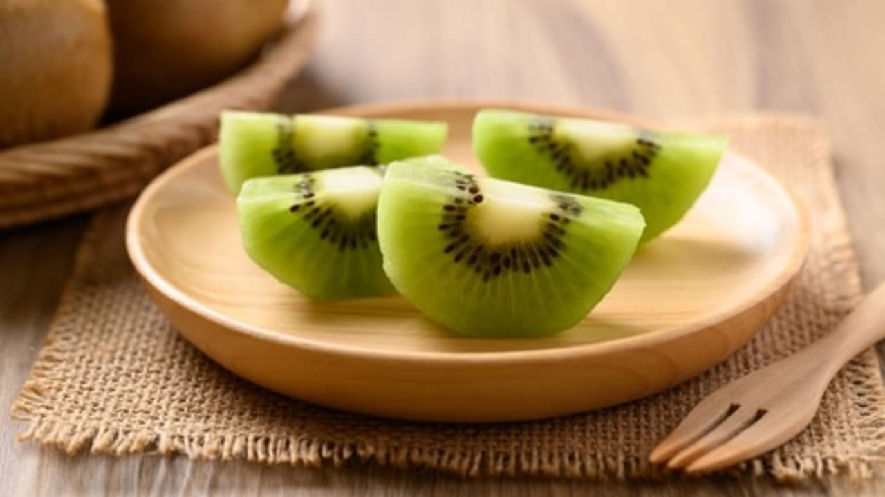 Sliced kiwi