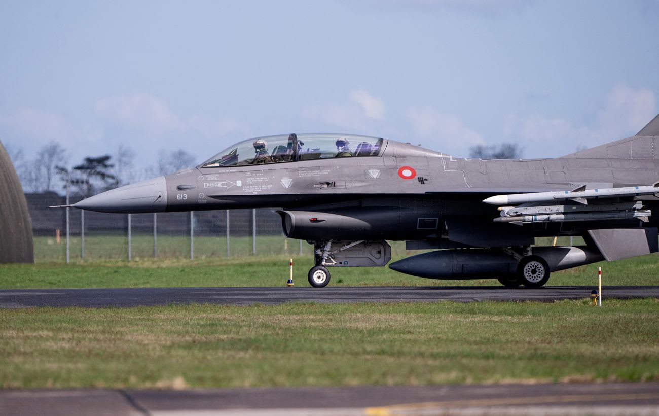 F-16s for Ukraine: Russian propaganda spreads fake claim of Denmark ...