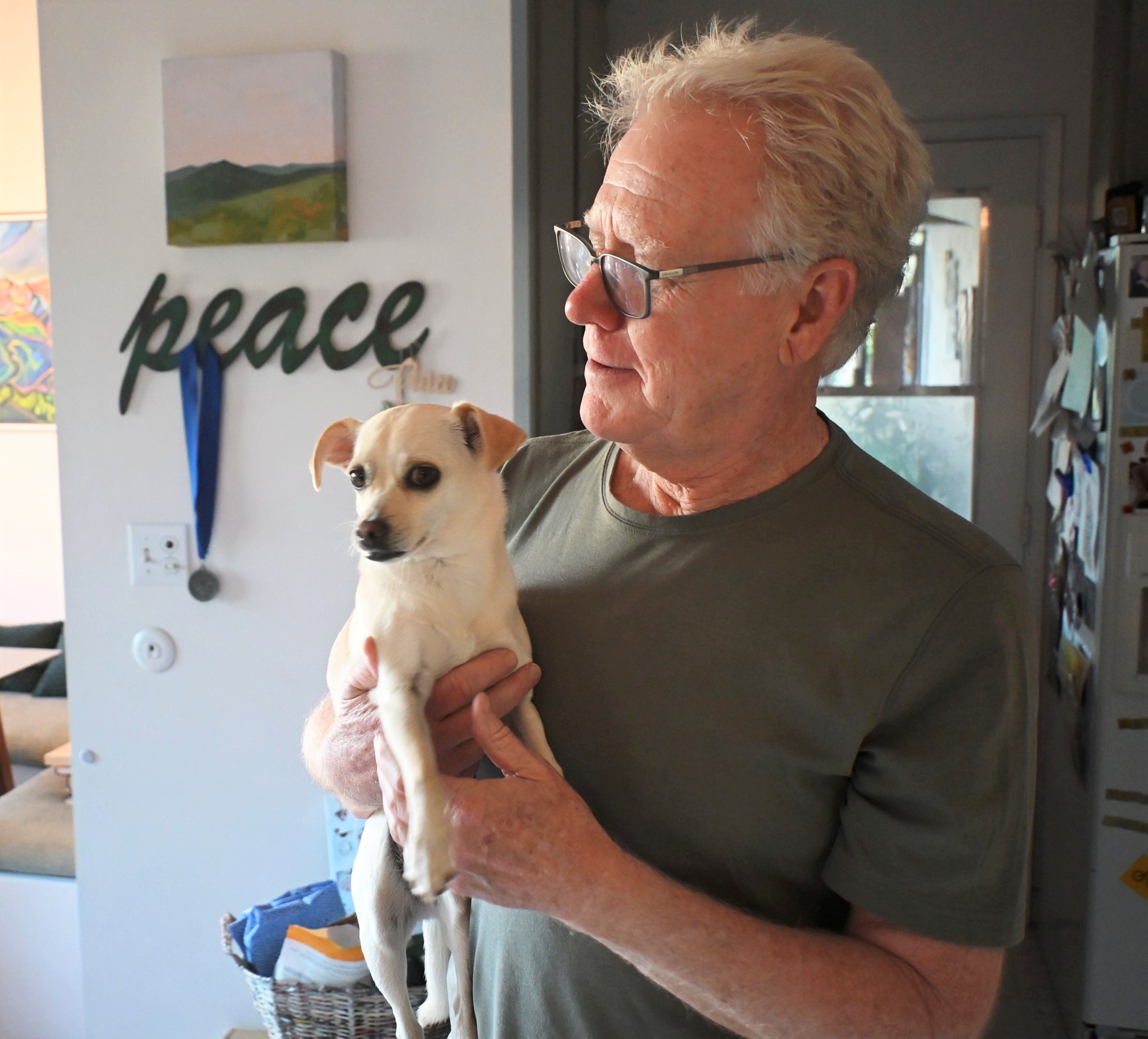 This retiring Ventura doctor prescribed family care, social justice