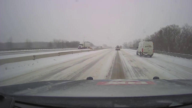 Live: Metro Detroit road conditions during winter weather advisory