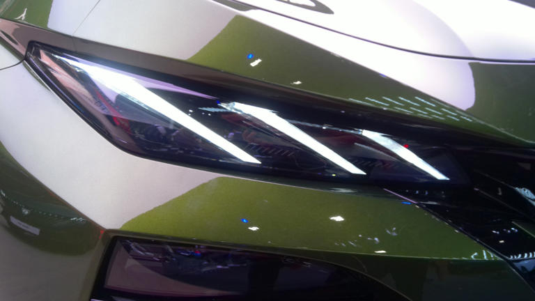 Photos - Nouvelle Peugeot 408 restylée : jusqu’à 240 ch et logo ...