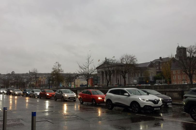 Met Eireann issues 12-hour weather alert for Cork and Kerry