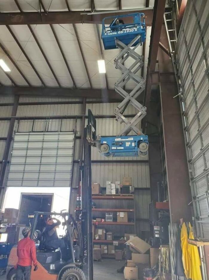 Redditors Share 18 Of The Worst Work Safety Examples Ever