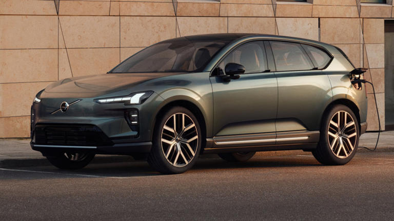 2 reasons to wait for Volvo's new EX60 (and 2 to be wary)