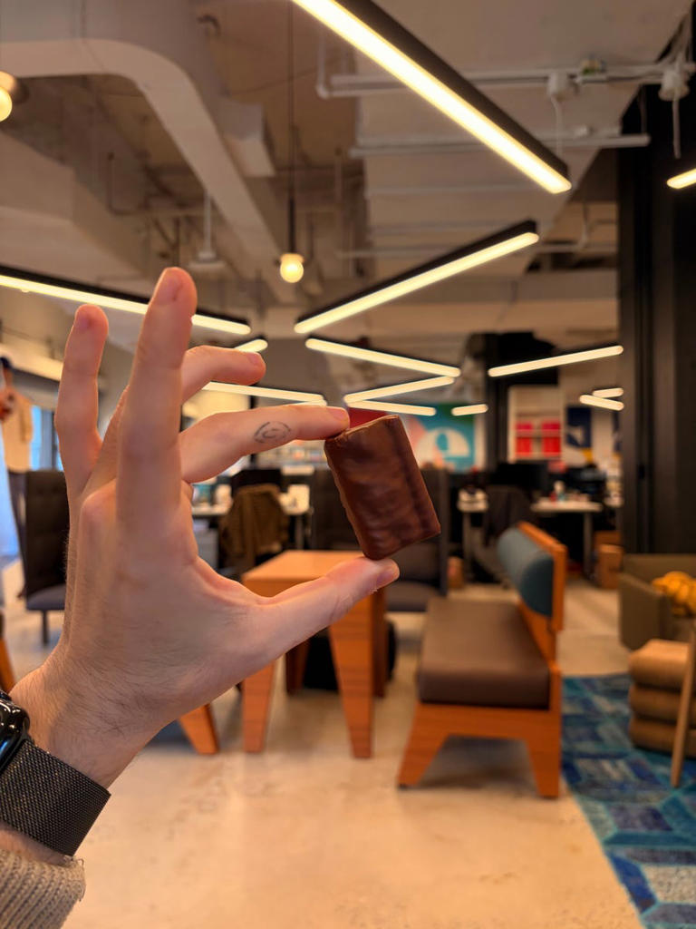 I tried the new Snickers mini ice cream bars—this one's worth the ...