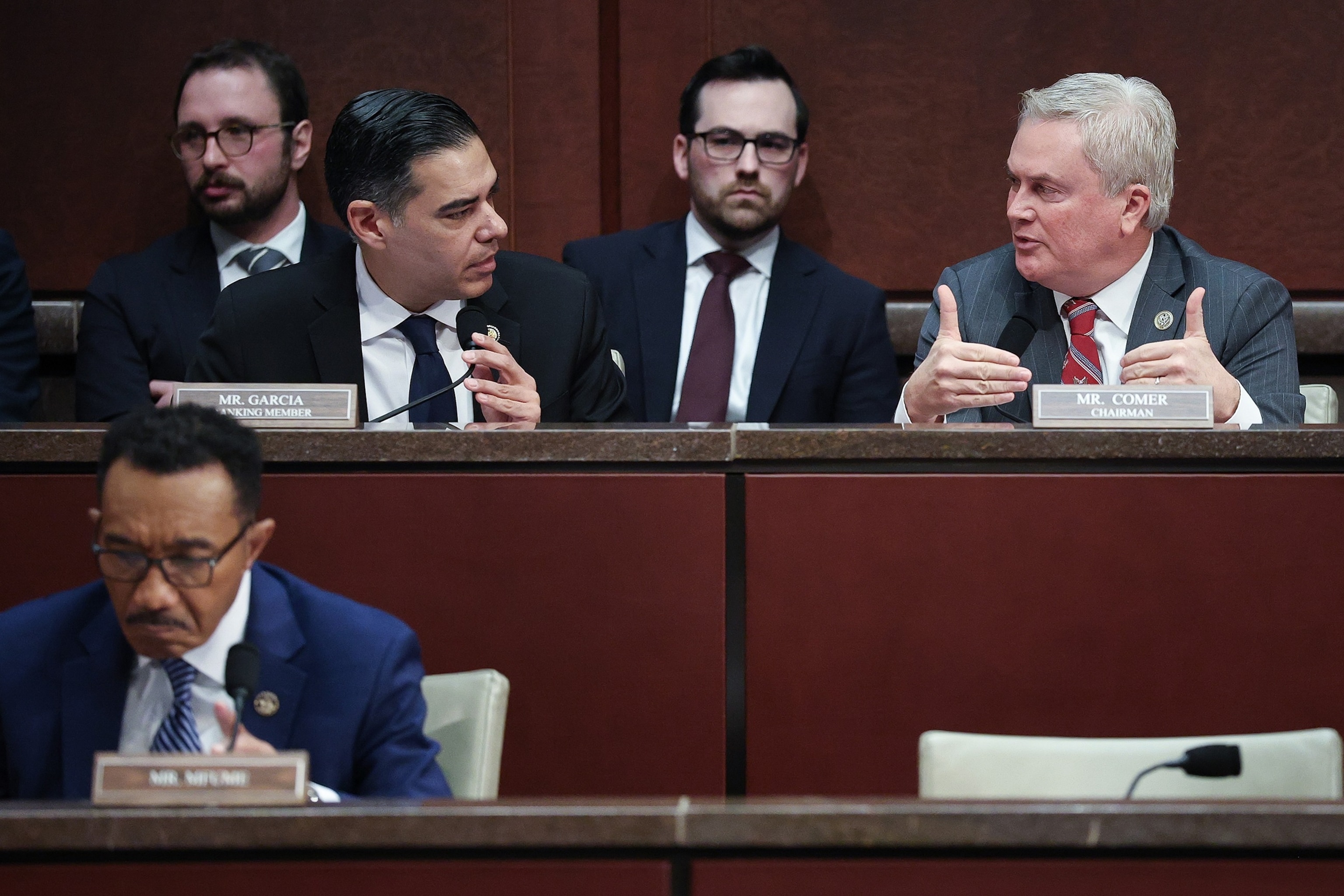 Clintons' contempt of Congress resolutions advance out of House committee