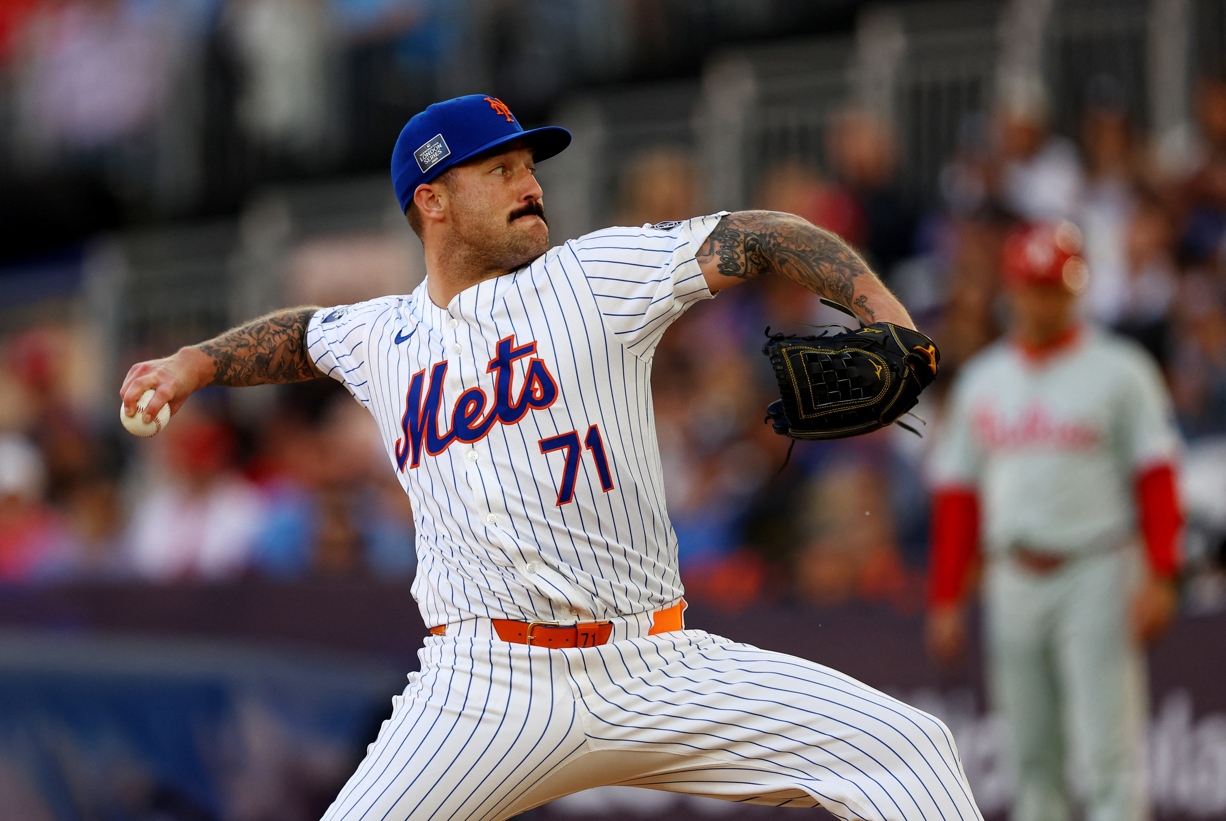Braves sign Sean Reid-Foley to minor league deal