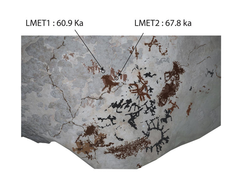 Gambar cadas tertua di dunia itu tersibak di antara gambar cadas lainnya yang dibuat pada masa yang berbeda.