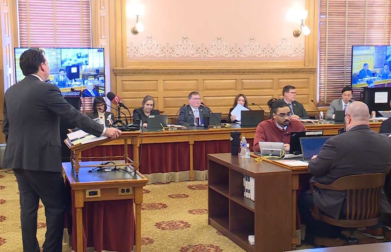 Chiefs tell Kansas lawmakers stadium deal won’t raise taxes, could pay ...
