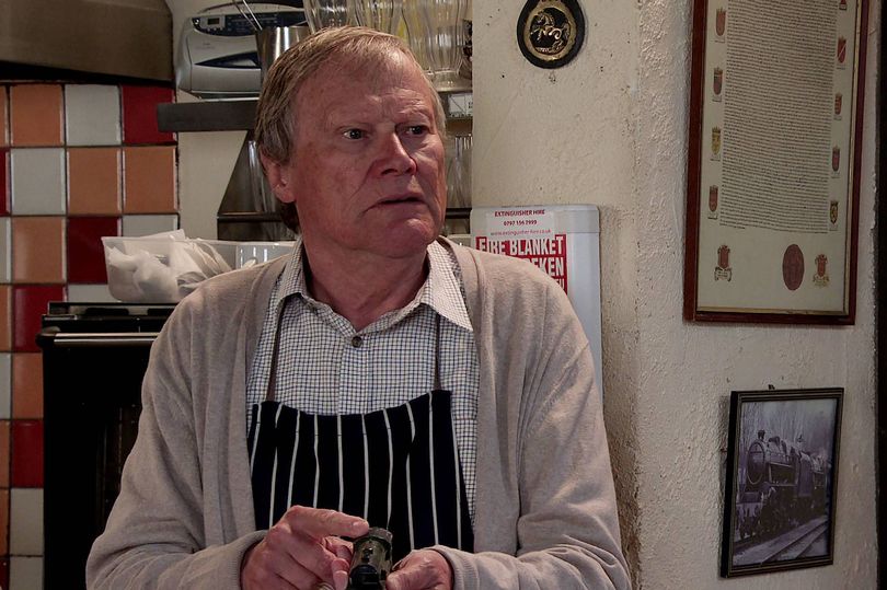 Coronation Street Alice's real identity revealed and it's bad news for Roy
