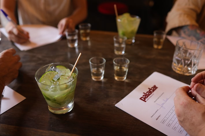 Cachaça para caipirinha: após testes, especialistas elegem a melhor marca do mercado
