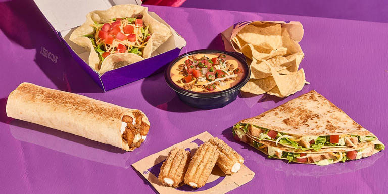 Taco Bell to debut new luxe value menu. See foods priced $3 or less.