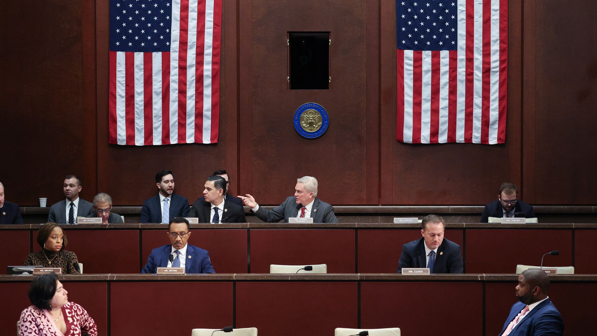House Oversight Committee approves contempt of Congress vote for Clintons