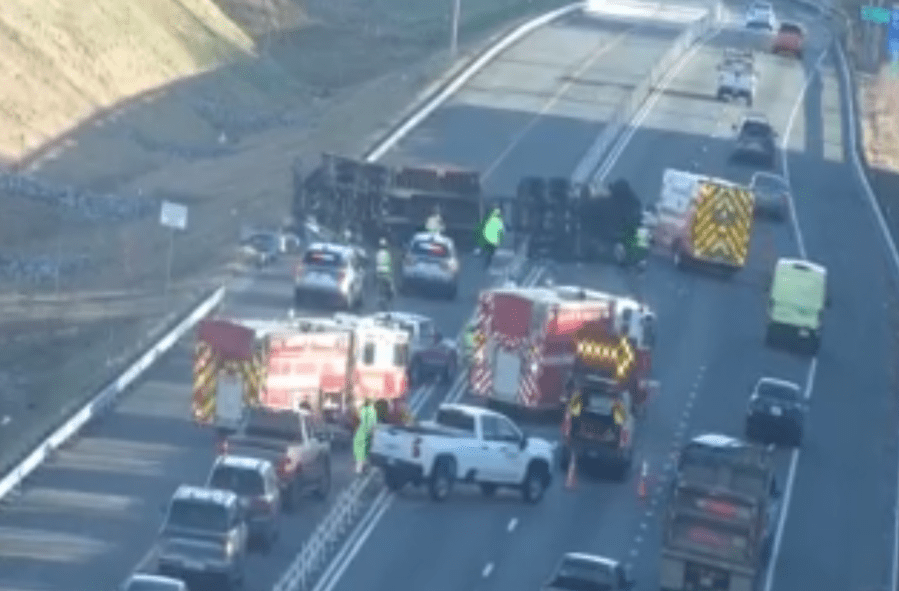 Tractor-trailer crash causes major delays on I-64W in Chesapeake
