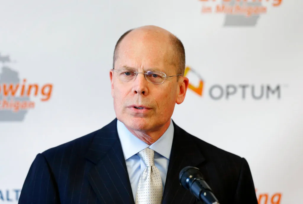 UnitedHealth Group vows to give customer rebates with Affordable Care ...