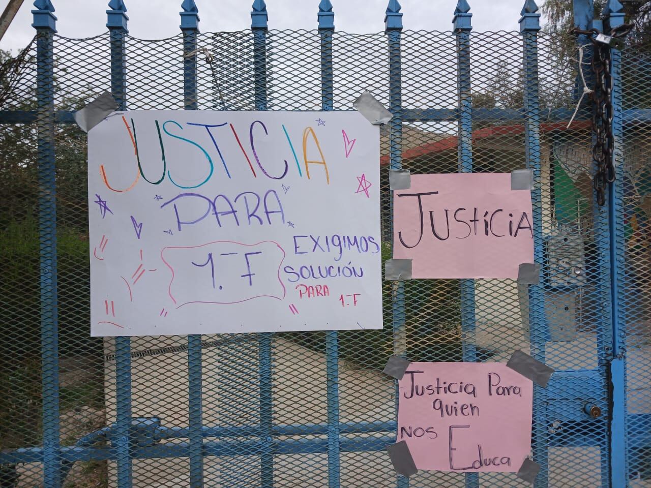 Padres toman telesecundaria en la colonia El Niño por falta de maestro ...