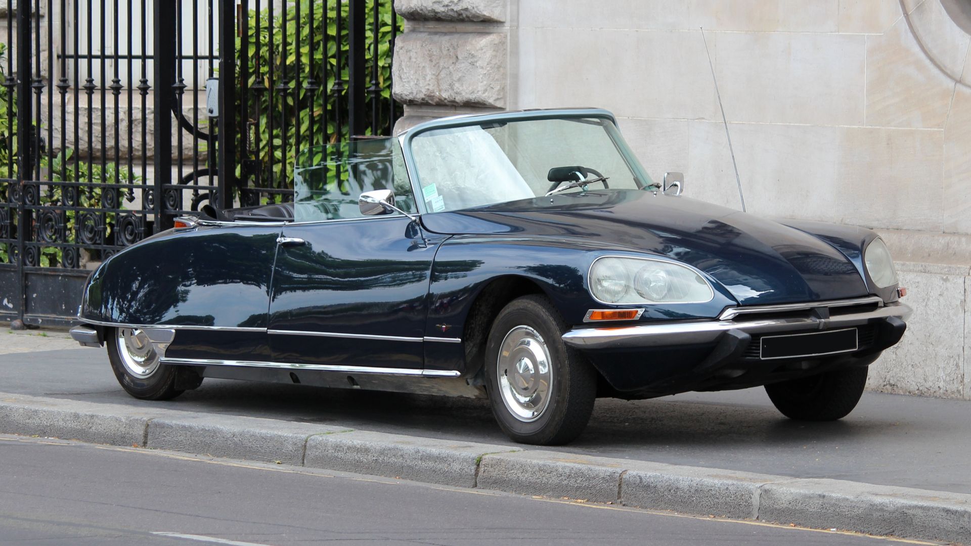20 Car Designs That Were Hated That Became Icons