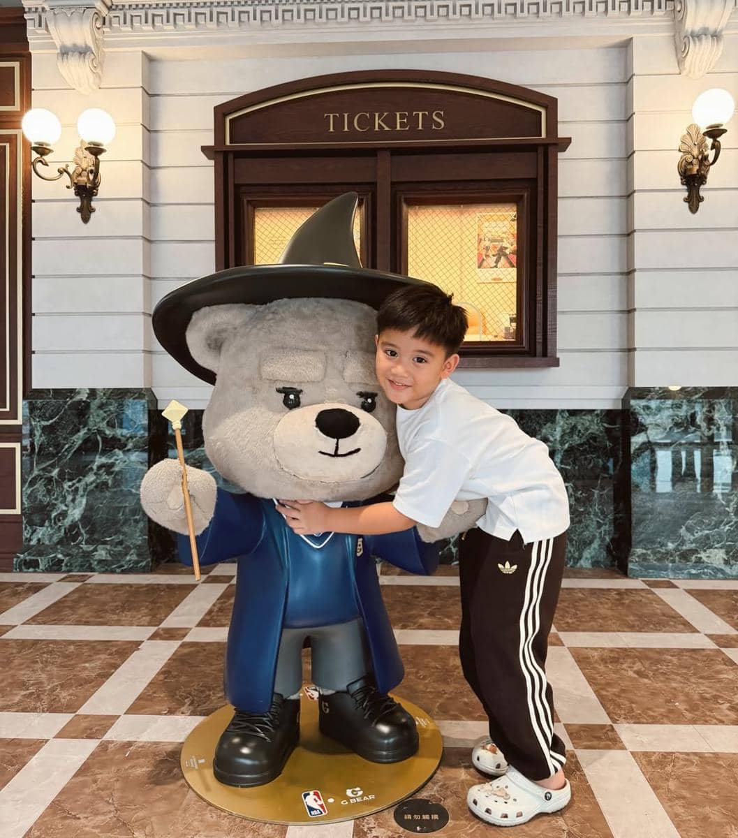 10 potret keluarga Citra Kirana jalan-jalan di Macau, happy! 10 AA1UHBVa