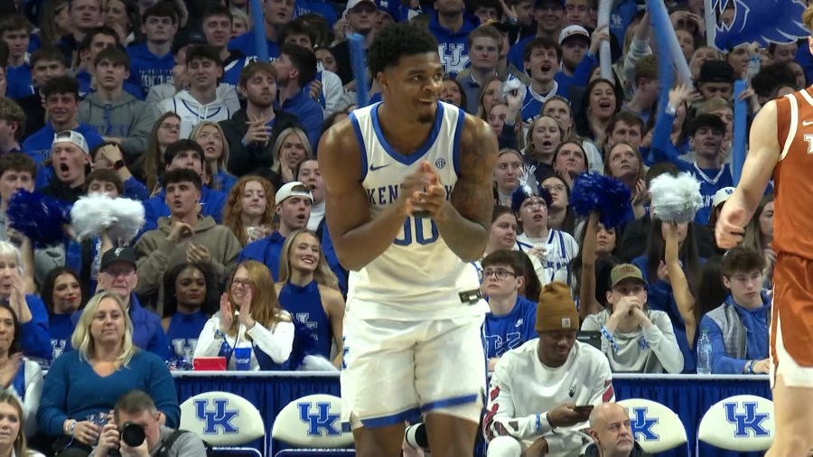 Kentucky extends win streak to 4 with a 85-80 win over Texas