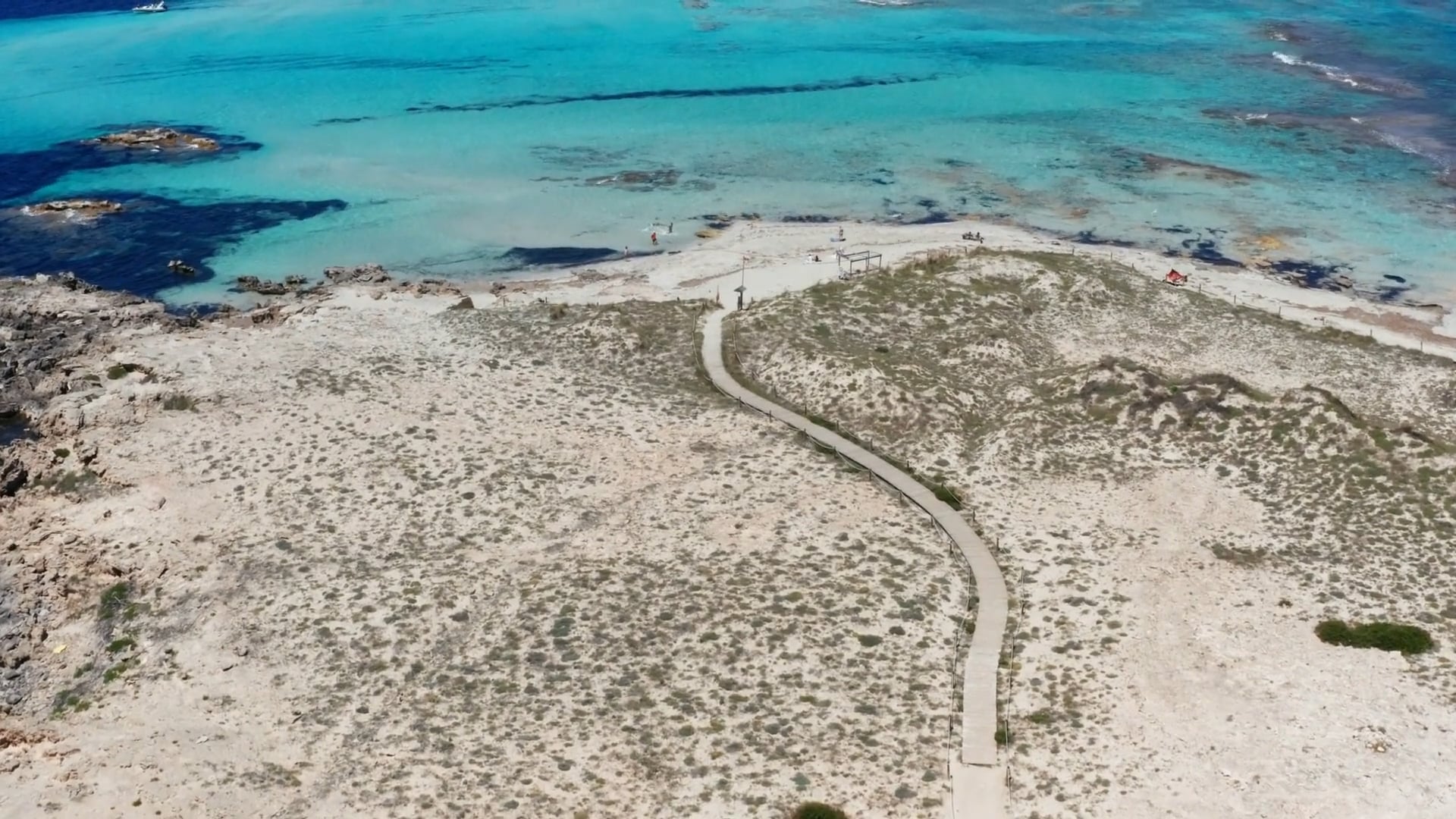 Formentera, Espanja: drooni tutkii Baleaarien pienintä saarta