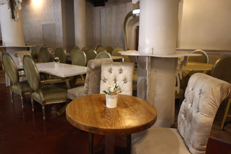 Inside former Quiggins transformed into all-you-can-eat buffet