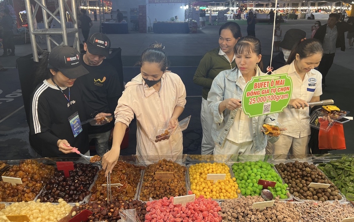 Chơi Tết kiểu mới: trải nghiệm, đặc sản và tình thân