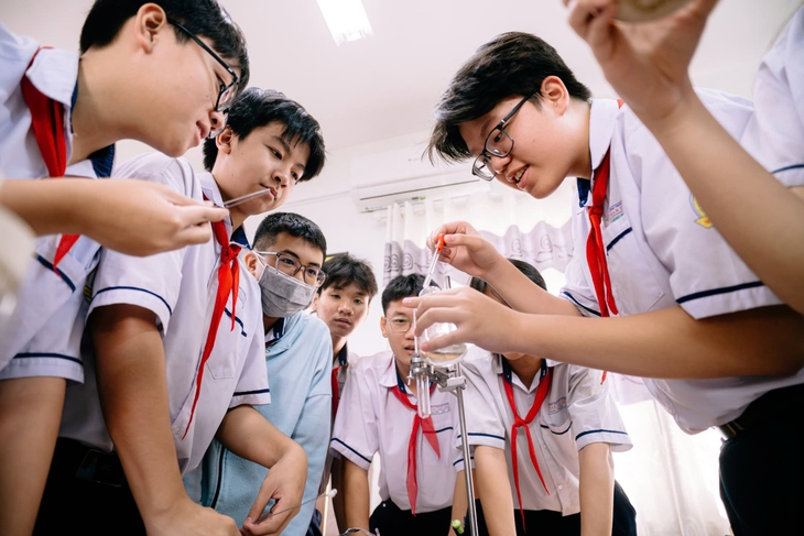 Giáo dục TP.HCM thời kỳ đổi mới - Kỳ 3: Đột phá với trường tiên tiến, hội nhập