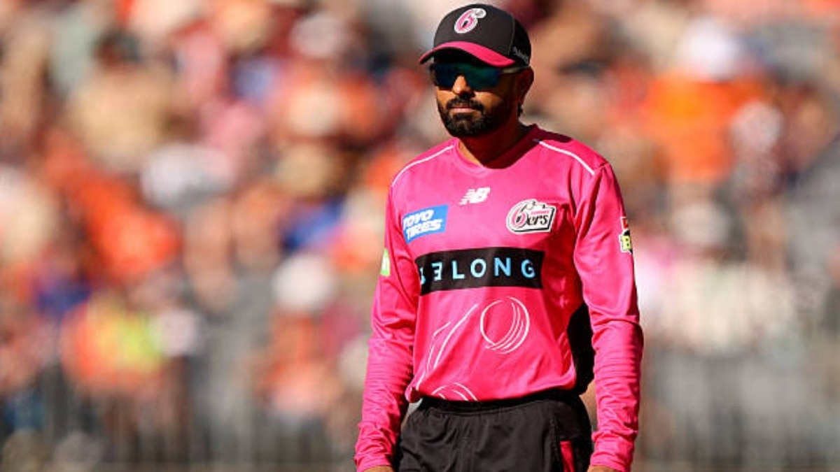 Babar Azam's Big Bash League misery ends as Pakistan batter called home