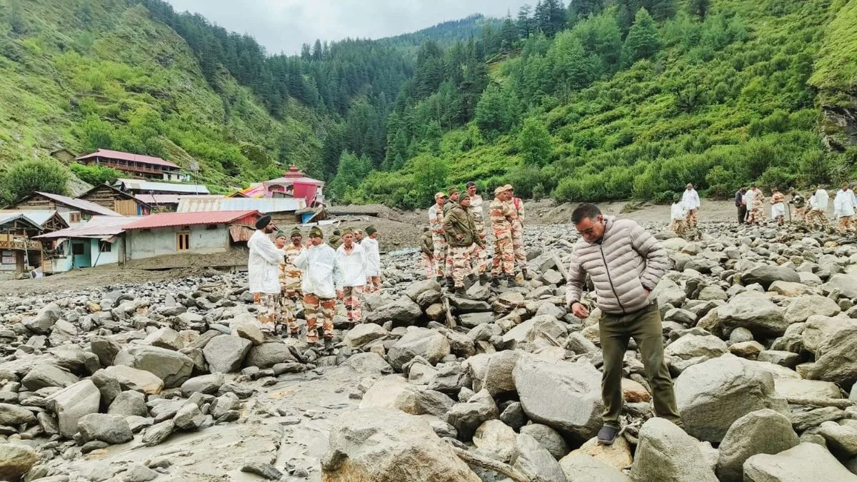 Five soldiers killed, 9 injured as bullet-proof vehicle plunges into ...