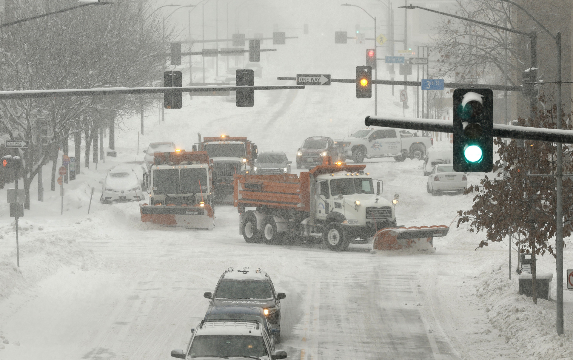 Severe winter storm expected to hit nearly half the US with ice and ...