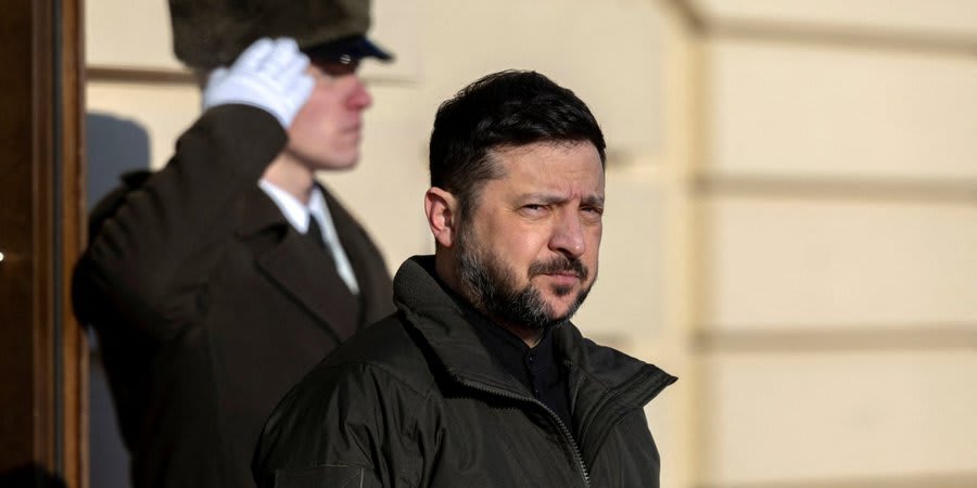 Zelenskyy arrives in Davos for possible talks with Trump<br>