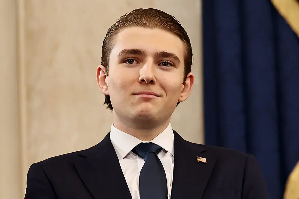 Barron Trump được khen vì cứu mạng nạn nhân bạo hành