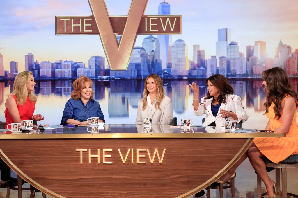 FCC cracking down on liberal talk-shows not giving equal airtime to GOP ...