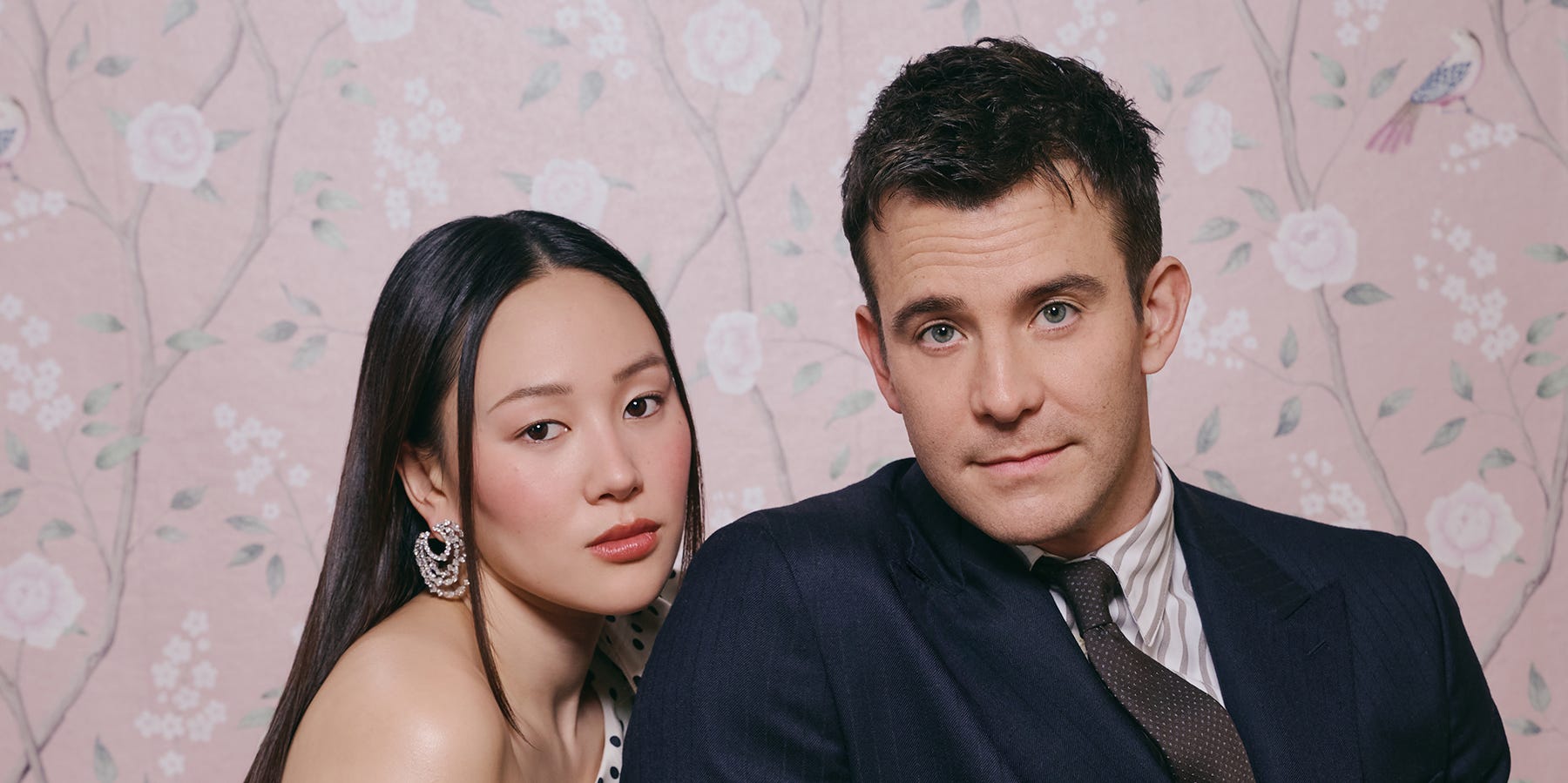 Yerin Ha and Luke Thompson step into a 'Bridgerton' fairy tale