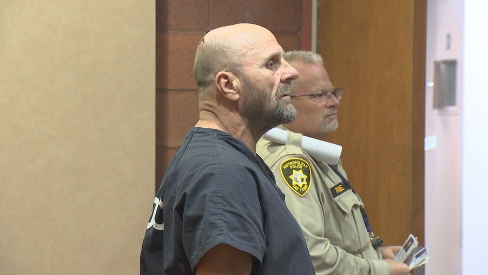 Arrest report details man terrorizing Las Vegas woman, setting fire to ...