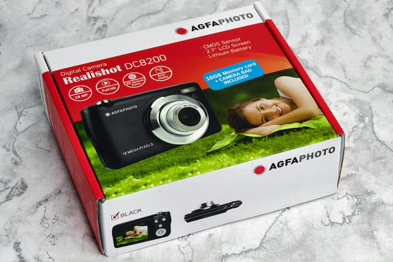 PSA: Do not buy the Agfaphoto DC8200 digital camera – here’s why