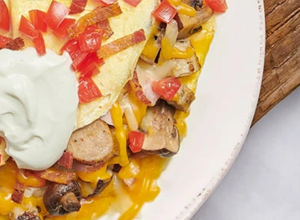 7 restaurant chains serving the best loaded omelets