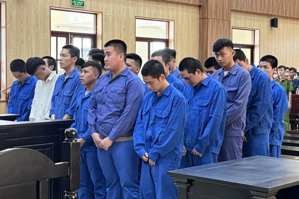 5 thanh niên phạm tội giết người khi dùng hung khí giải quyết mâu thuẫn