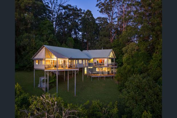 Harry Potter Star s 2 2m House In Price Drop As Property Unsold