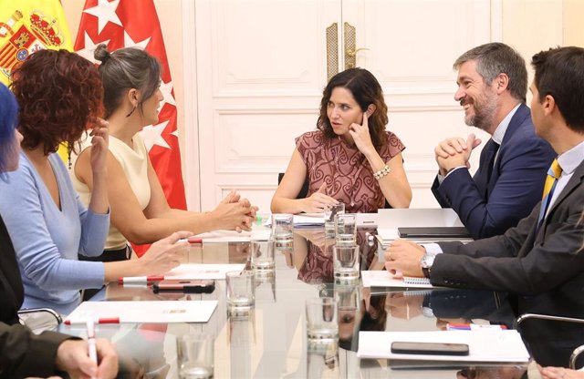 Más Madrid acusa a Ayuso de dar un golpe a la pluralidad y calidad ...