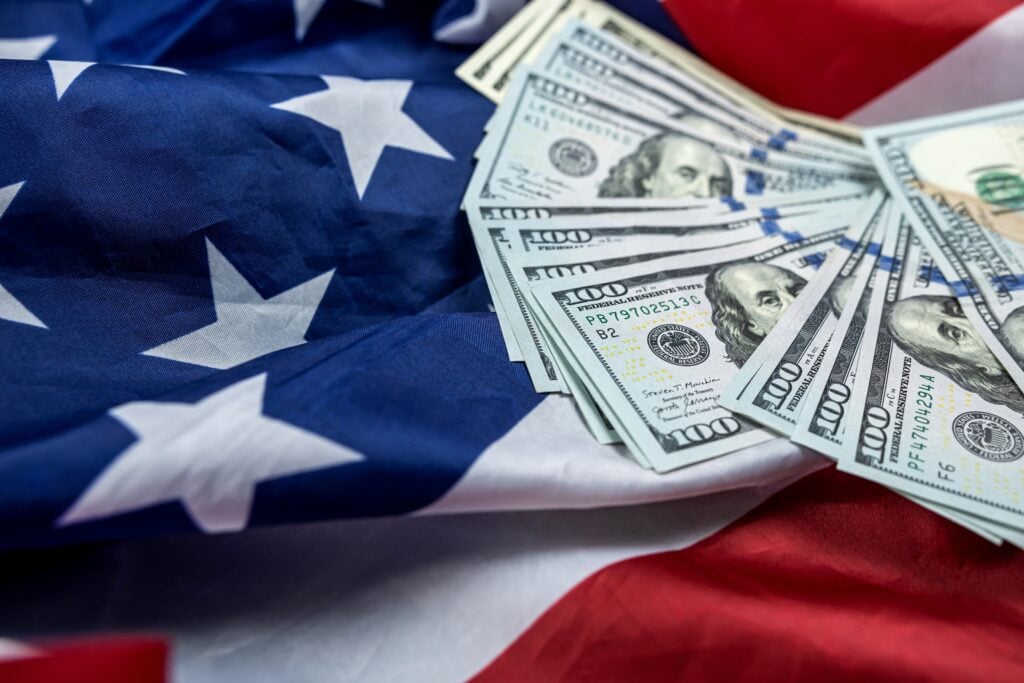 Trump's economy is in strong growth, low-inflation mode: What it means ...
